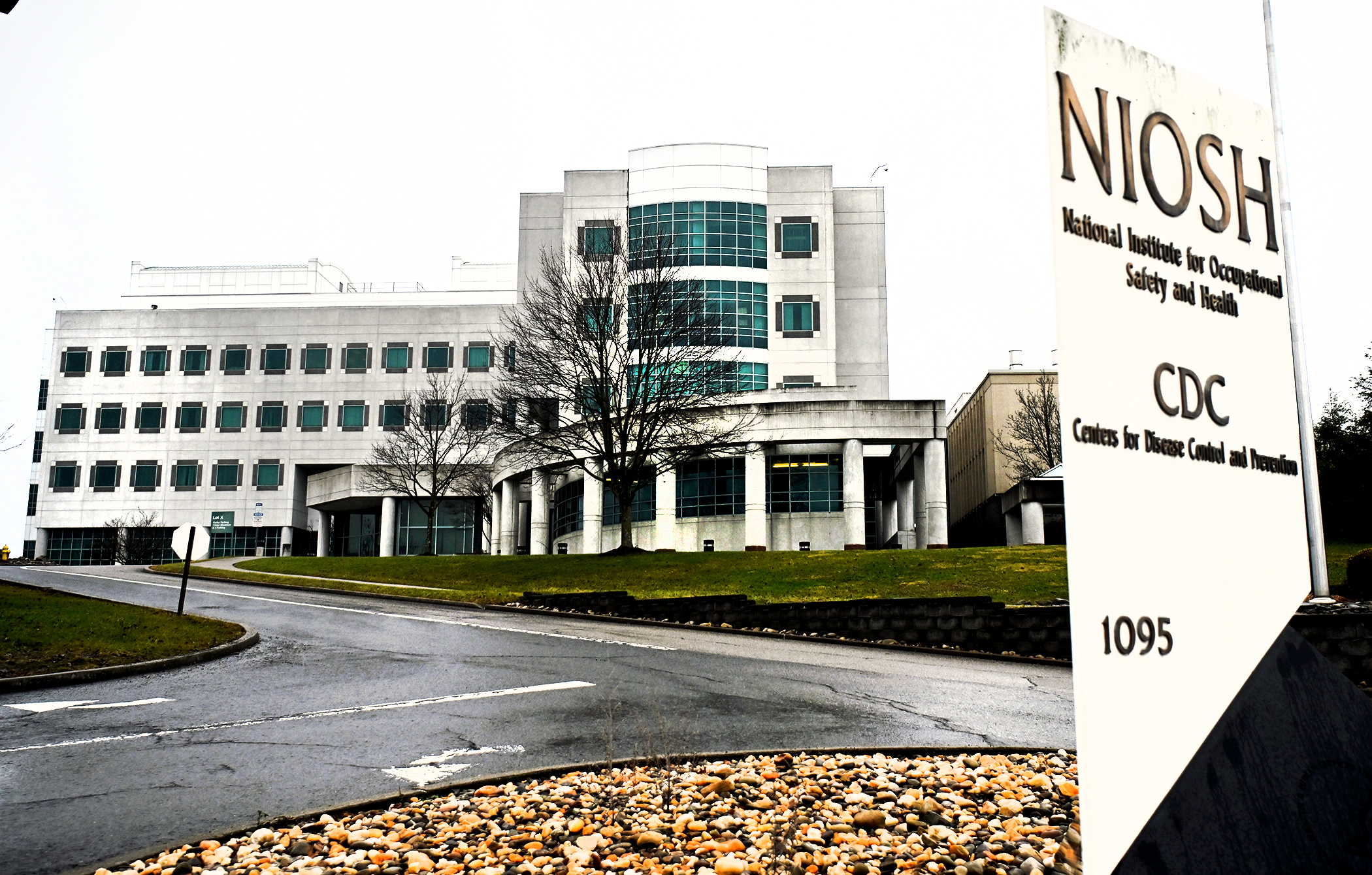 [Image: NIOSH-BUILDING-11426-RR.jpg]